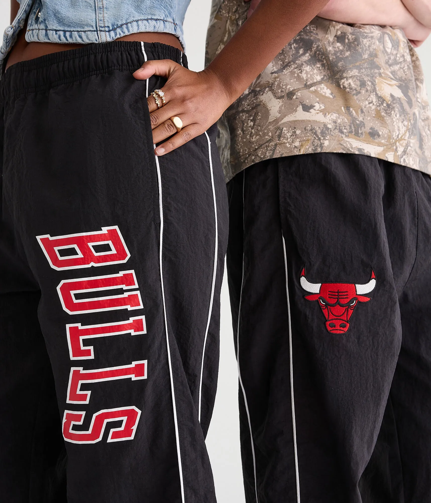 Aeropostale Chicago Bulls Track Pants
