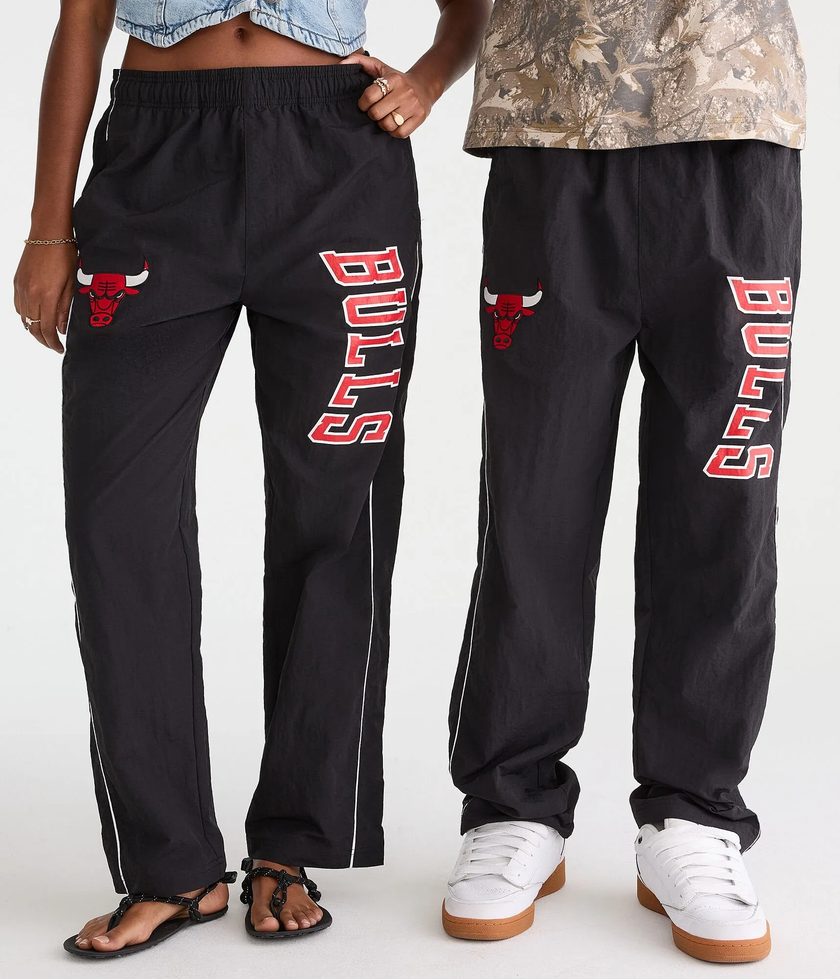Aeropostale Chicago Bulls Track Pants