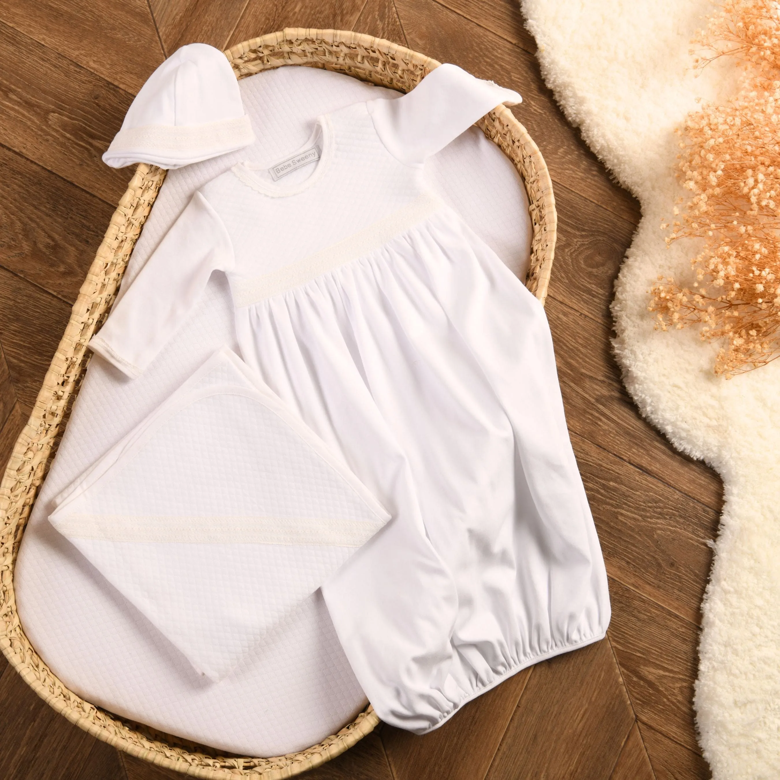 Baby White Cotton Gown Set (3) Babykids_Bebe-Sweeny