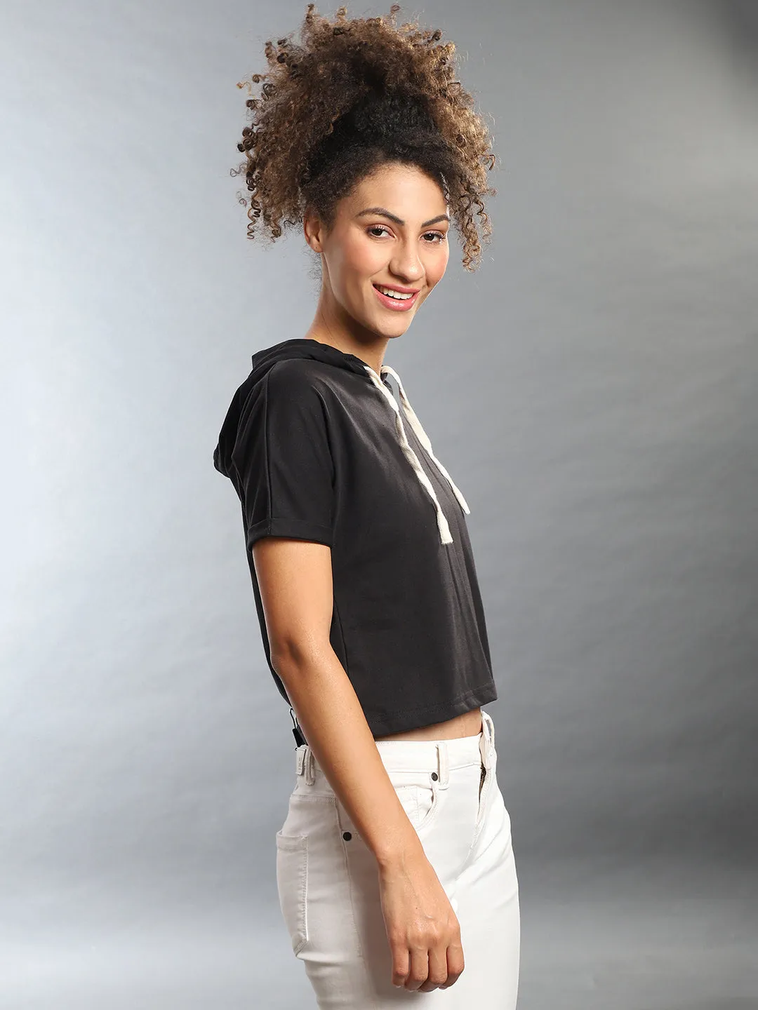 Campus Sutra Women Solid Crop Stylish Tops