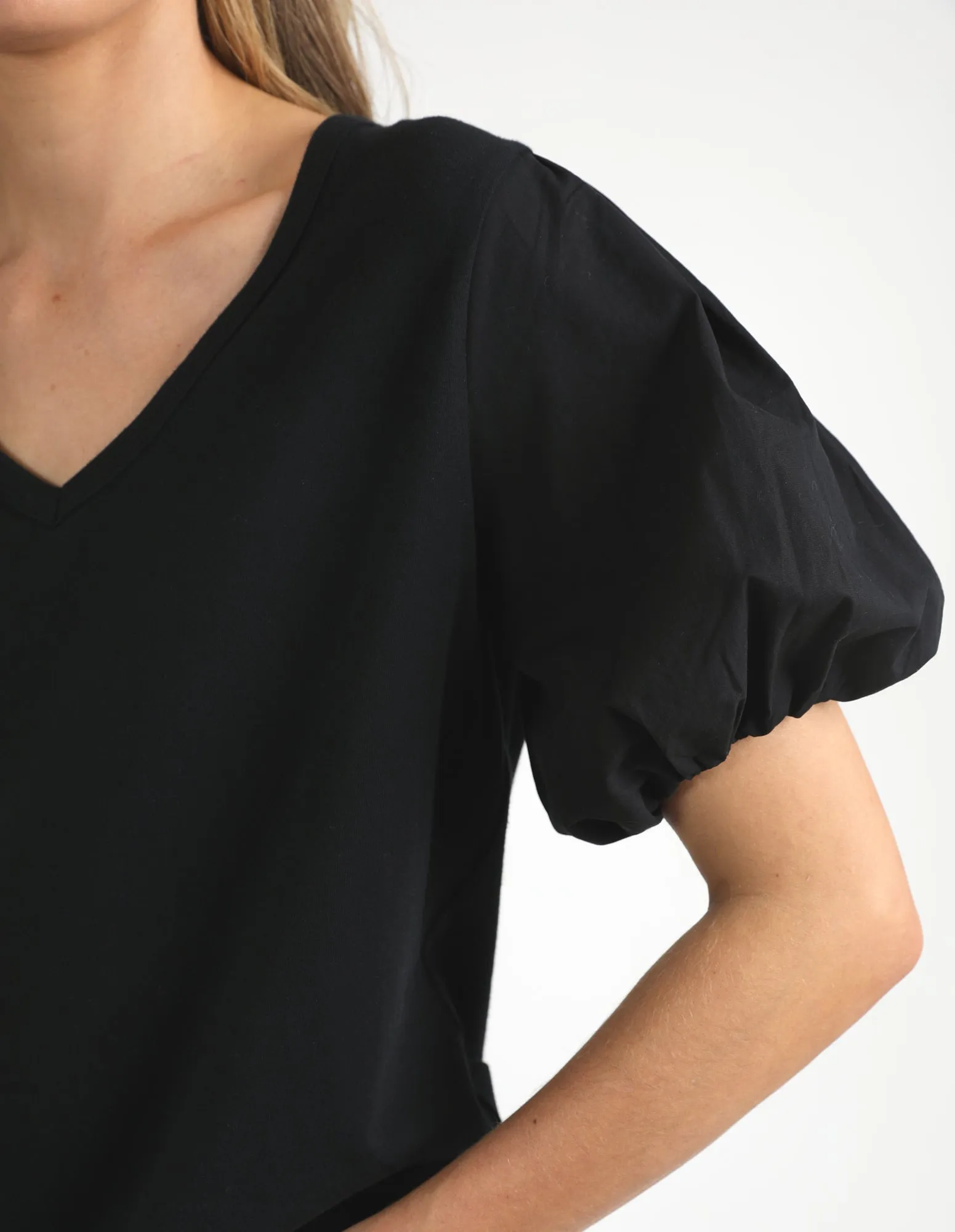 Elm Joy S/S Tee Black