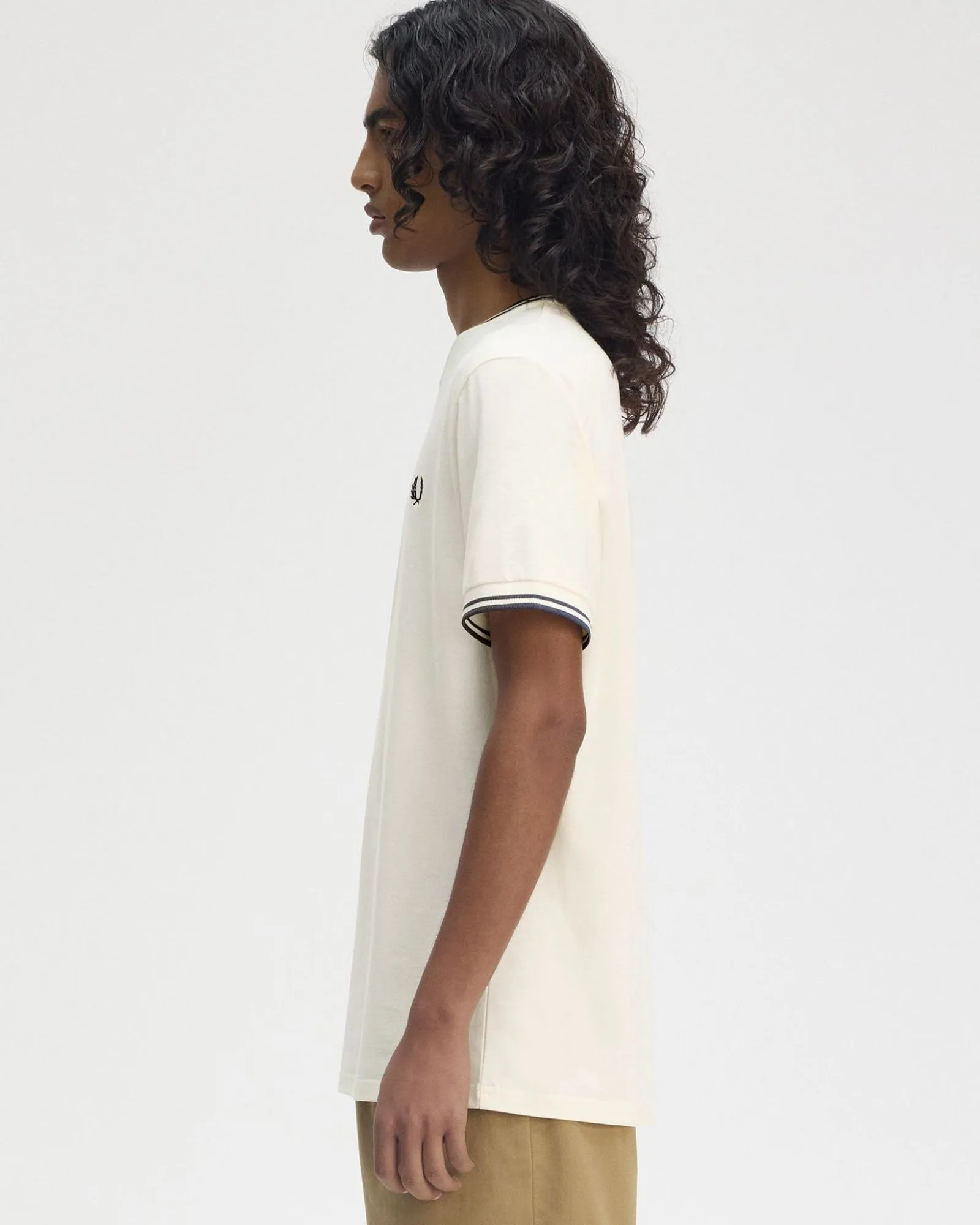 Fred Perry Twin Tipped T Shirt - Ecru / Tennis Blue