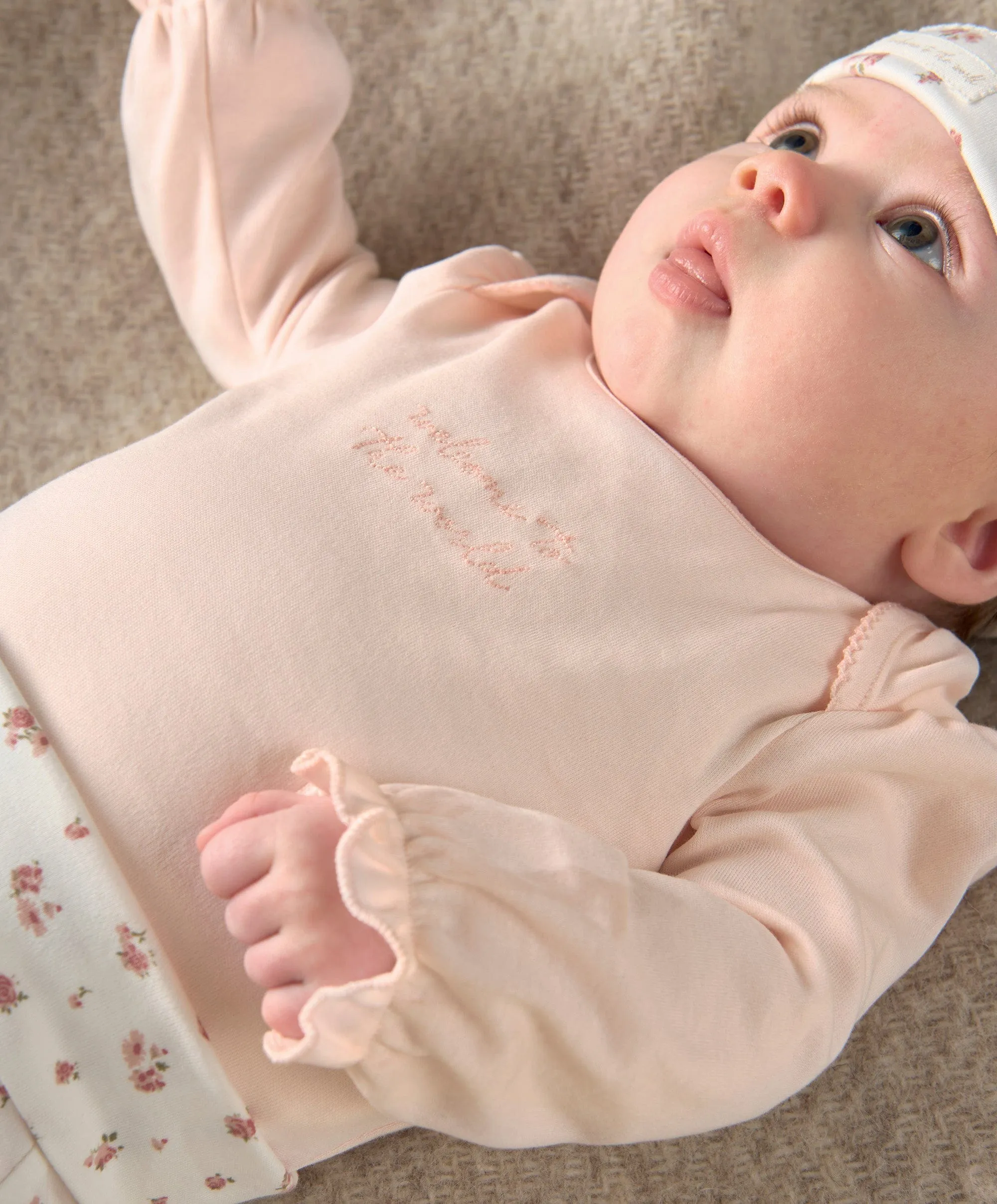 Frill Cuff Bodysuit, Leggings & Hat Set (3 Pieces) - Ditsy Rose Print Babykids Mamas & Papas
