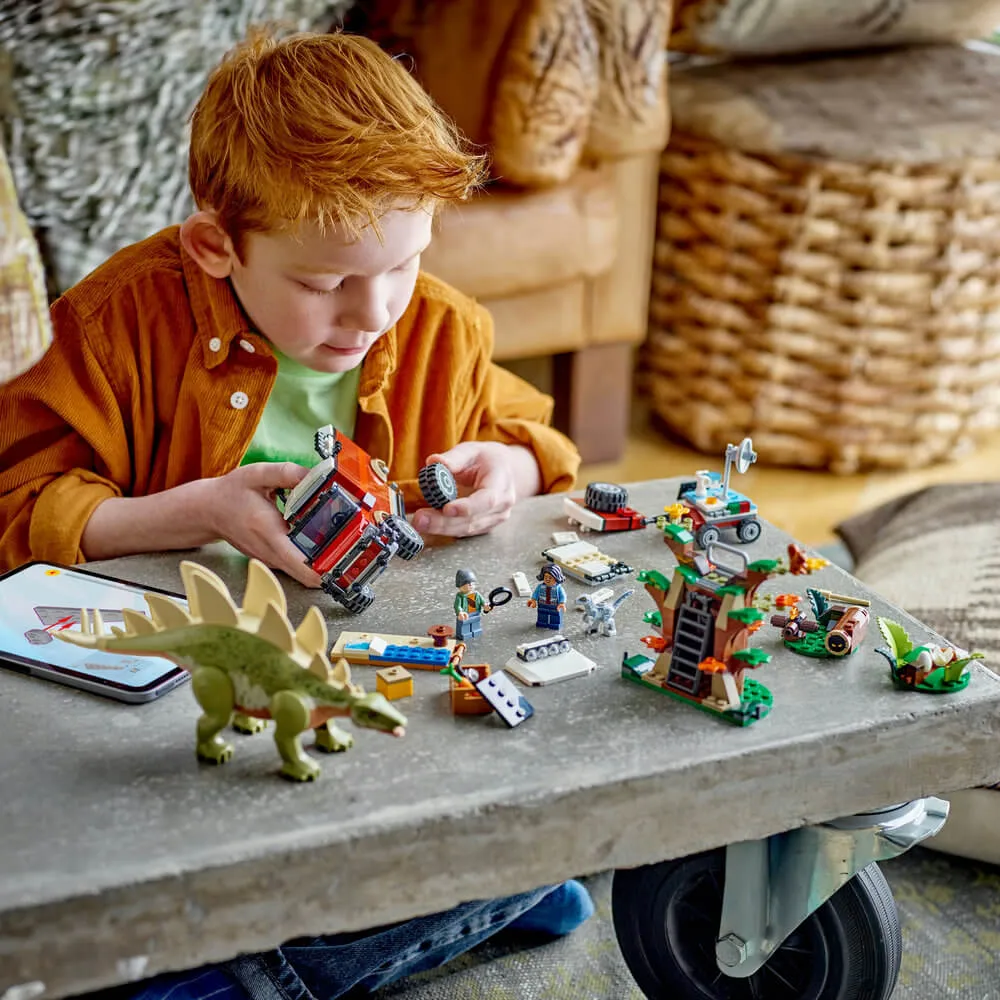 Lego® Toys LEGO® Jurassic World Dinosaur Missions: Stegosaurus Discovery 420 Piece Building Set (76965)