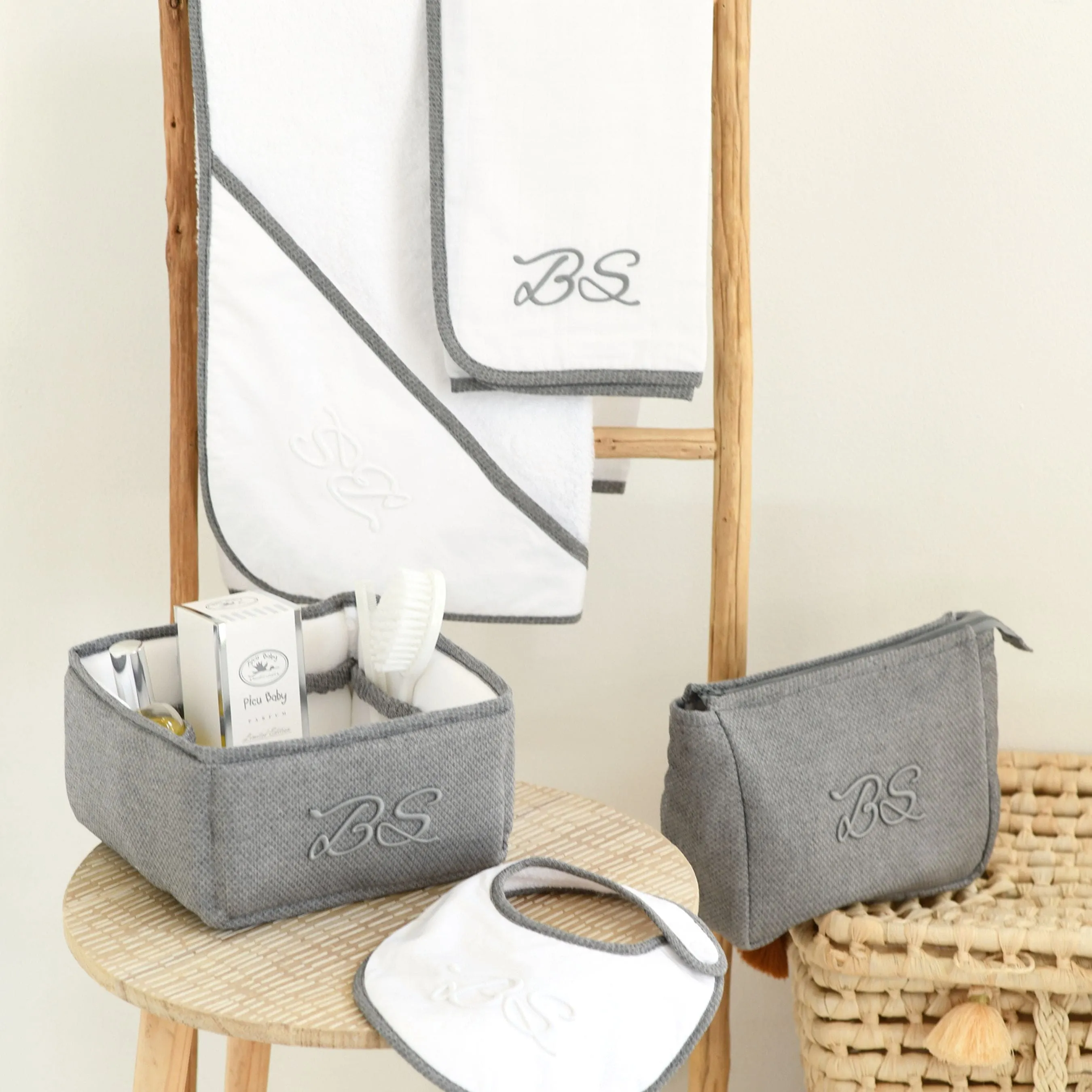 Mon Beau Trousseau | Grey Wash Bag (25cm) Babykids_Bebe-Sweeny
