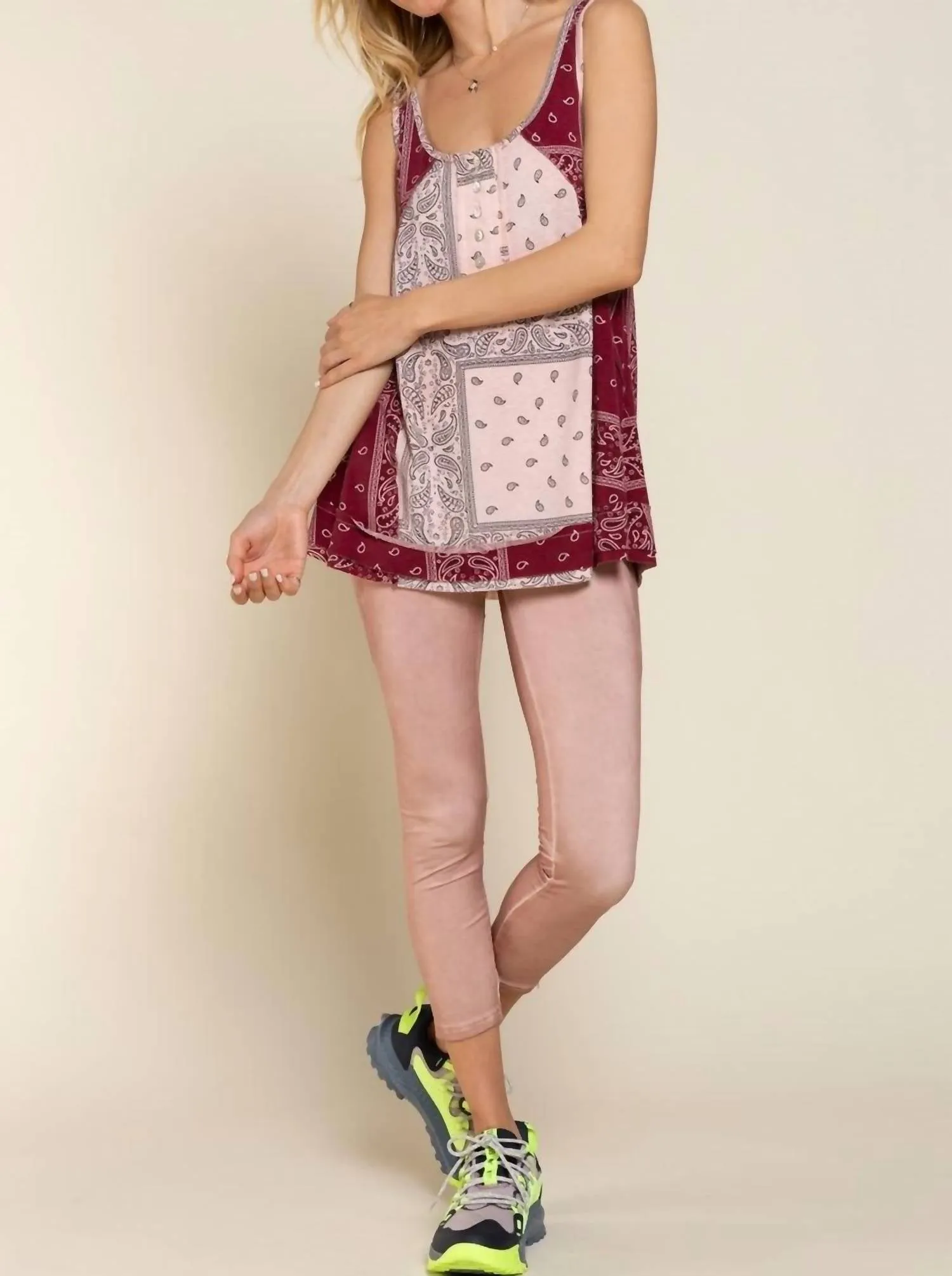 Paisley Knit Tank Top In Pink/burgundy
