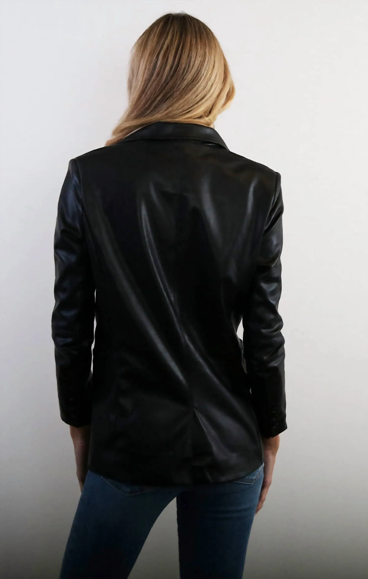 Perry St Vegan Blazer In Black