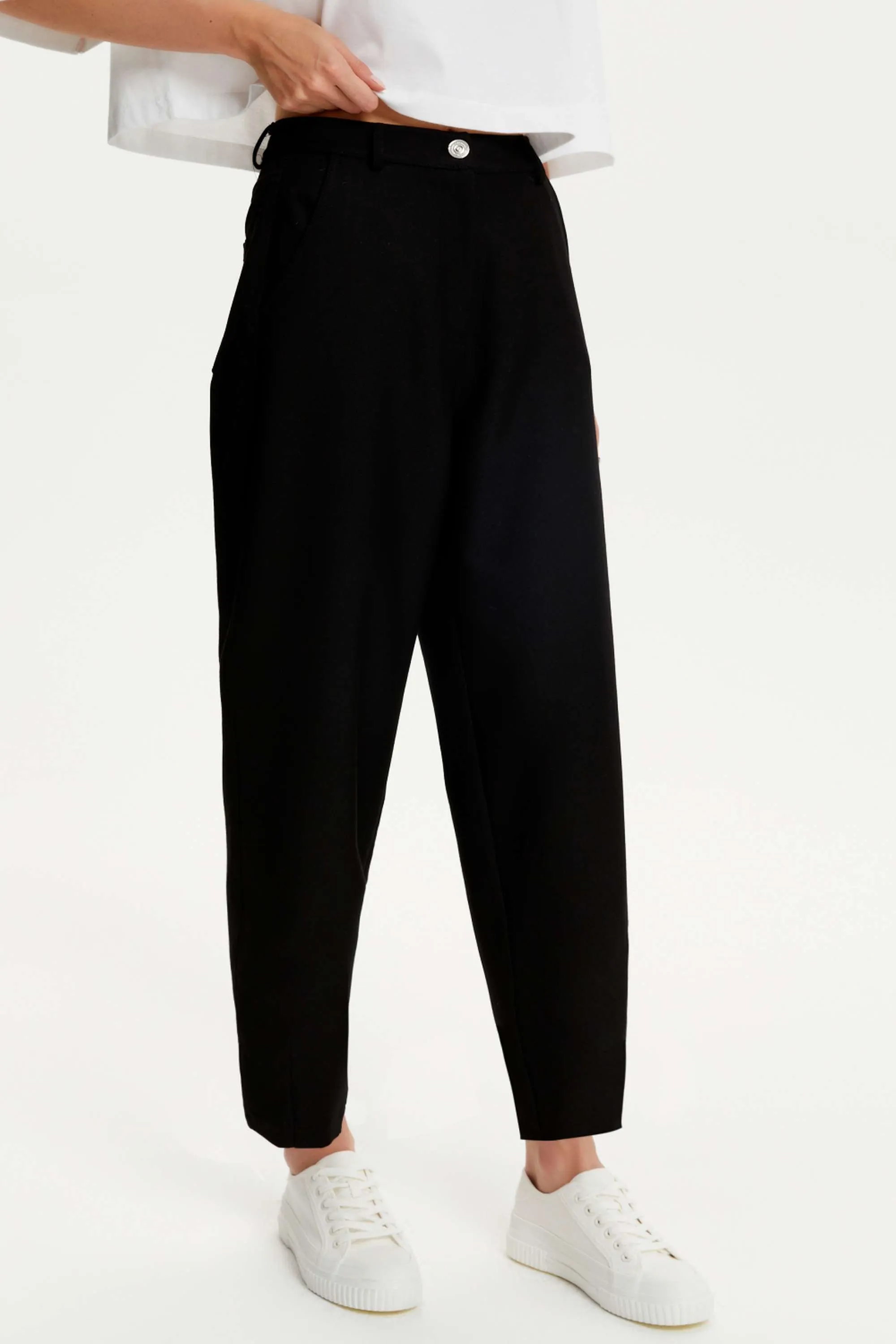 Pleated Slouchy Pants