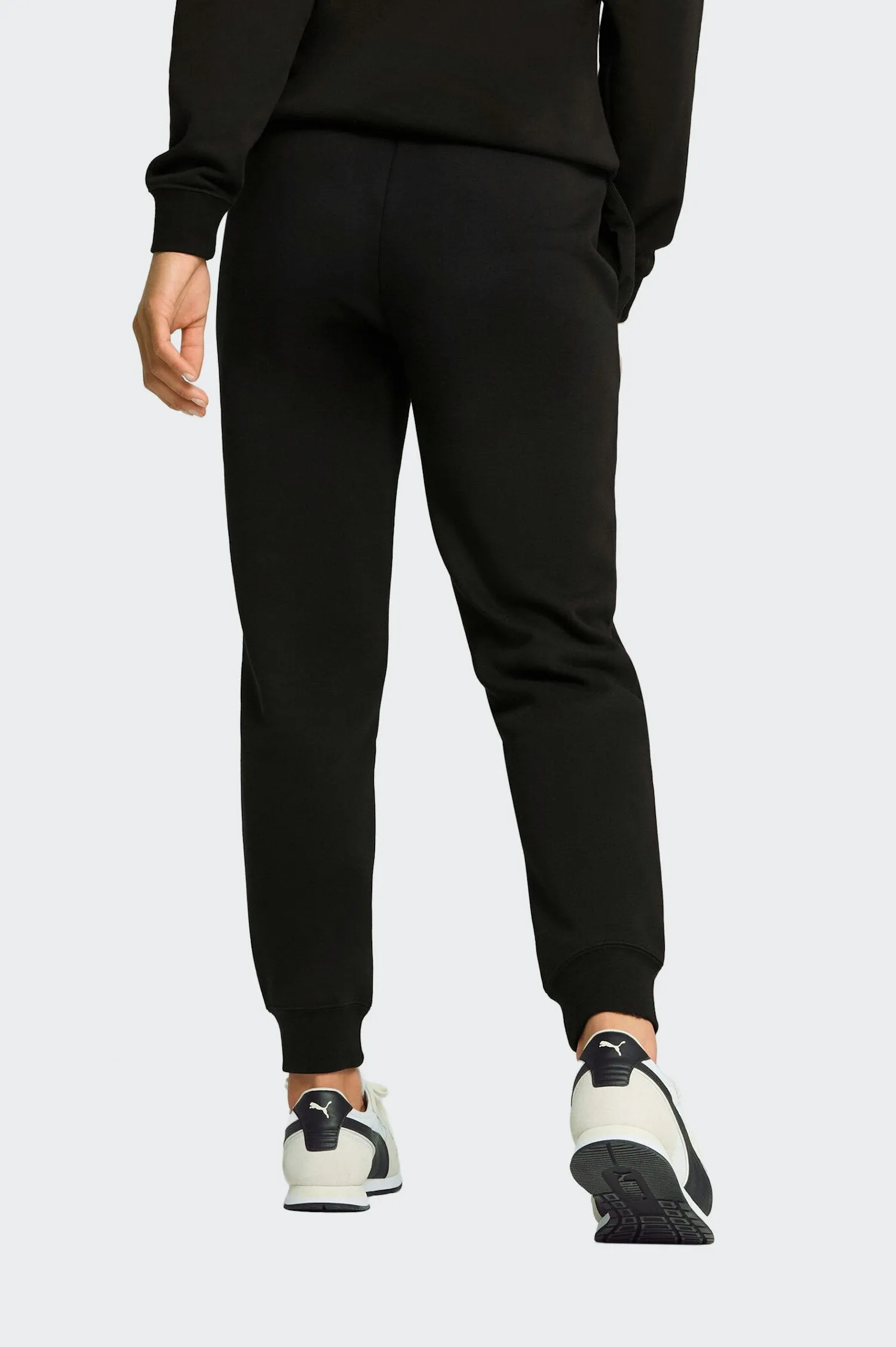 PUMA WOMEN'S ESSENTIALS SMALL LOGO BLACK SWEATPANT