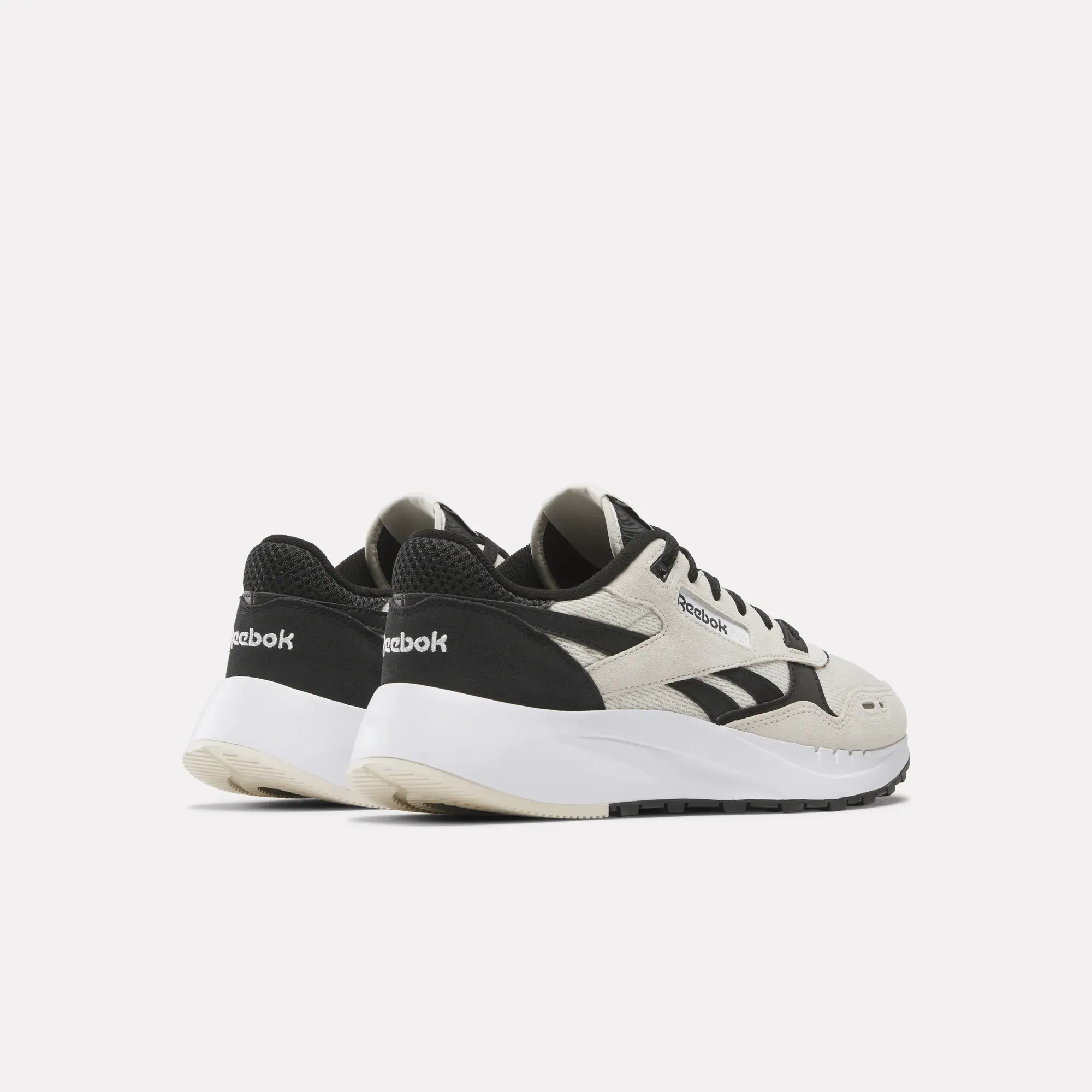 Reebok Shoes Classic Leather 2400 Running Shoes