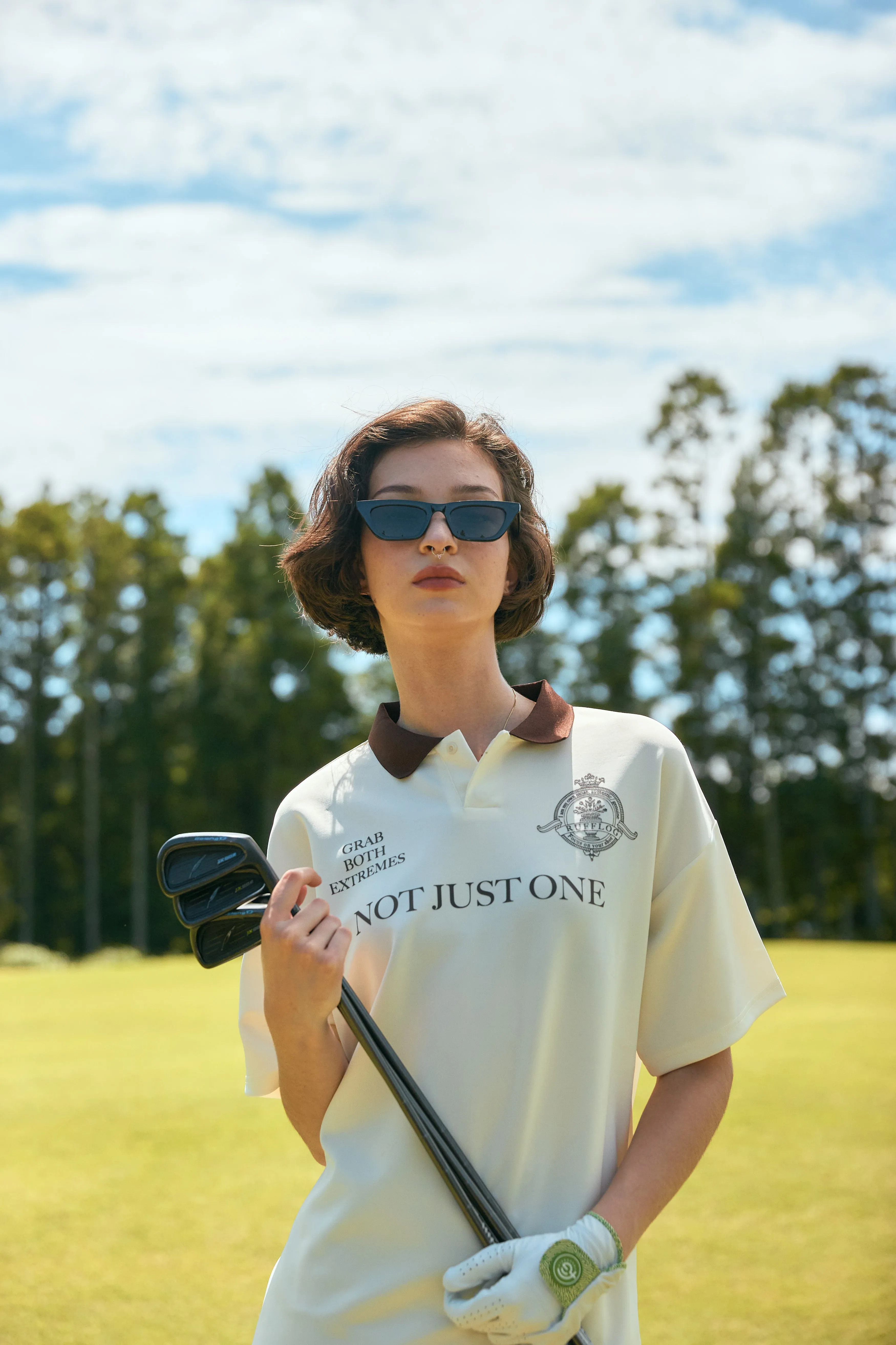 Sisterhood S/S GAME SHIRTS OFF WHITE