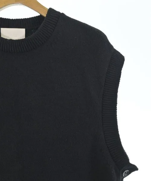 YOKE Sweaters